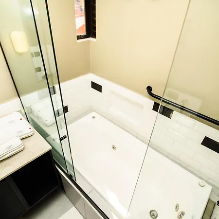 Apto Londrina Flat Luix C Jacuzzi 43 M2 Exterior photo