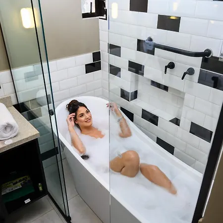 Apto Londrina Flat Luix C Jacuzzi 43 M2 Exterior photo